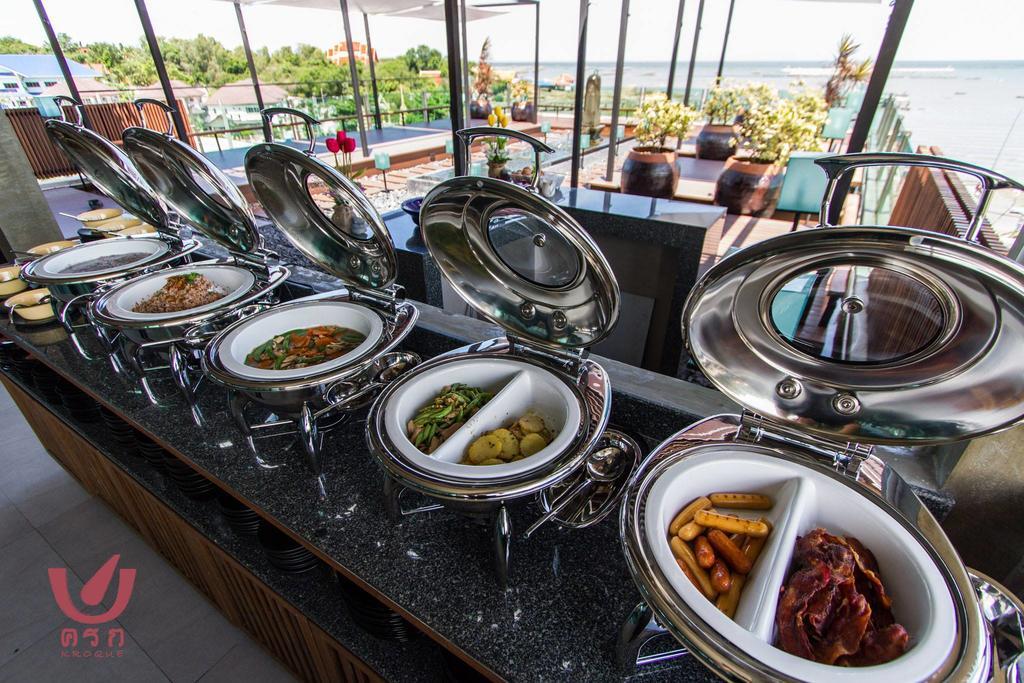 Kroque Boutique & Bistro Ангсила Экстерьер фото