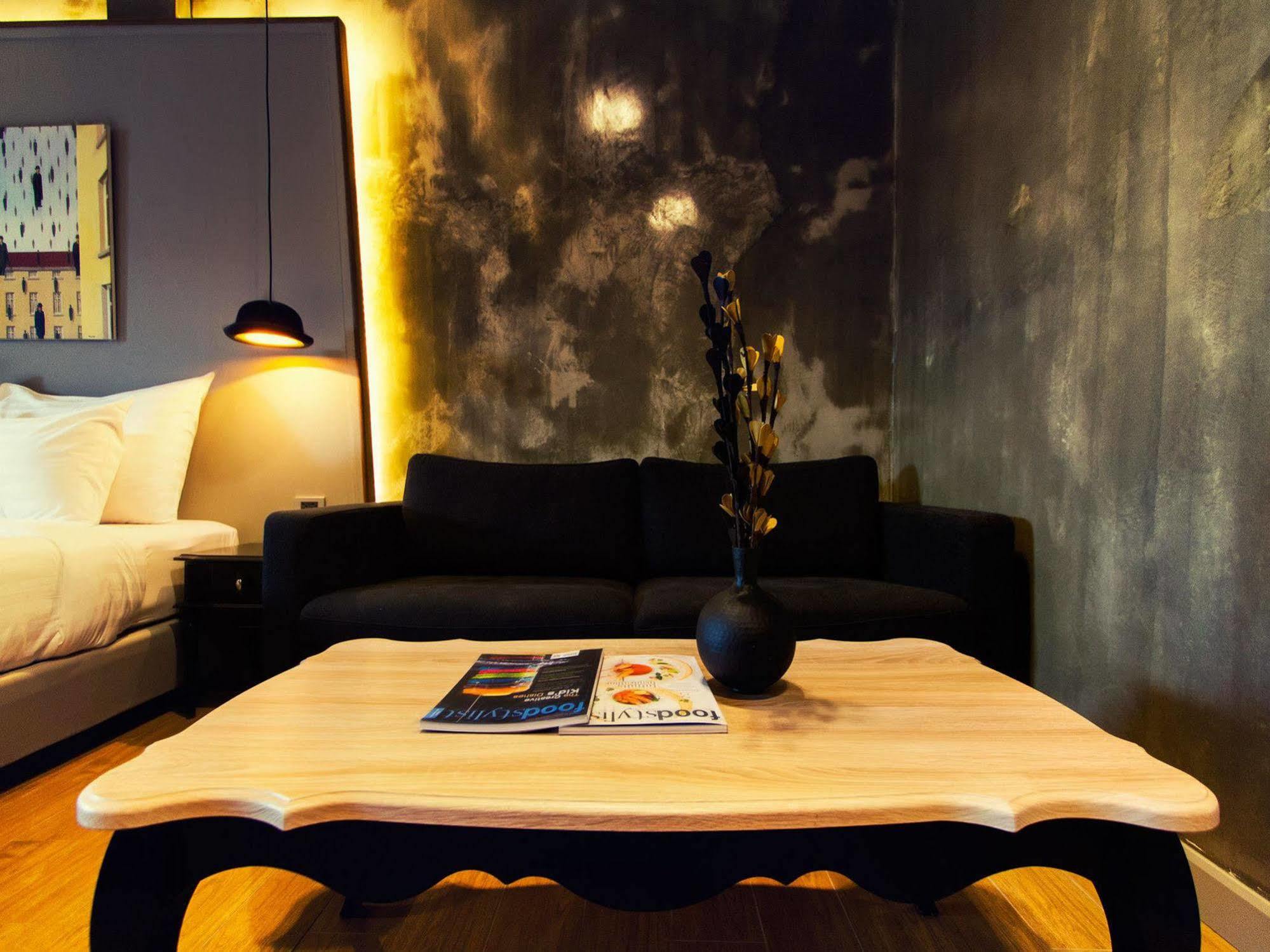 Kroque Boutique & Bistro Ангсила Экстерьер фото