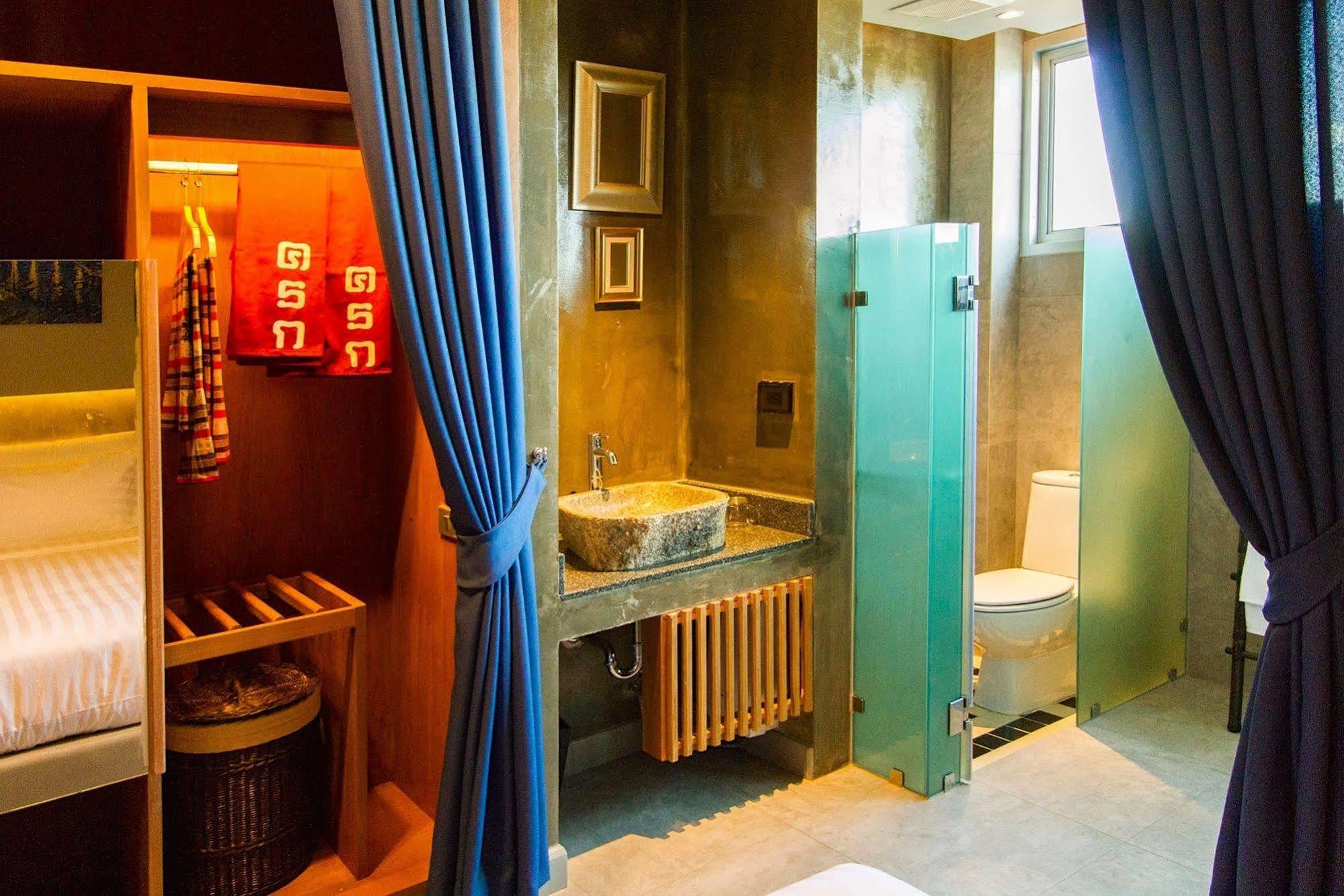 Kroque Boutique & Bistro Ангсила Экстерьер фото